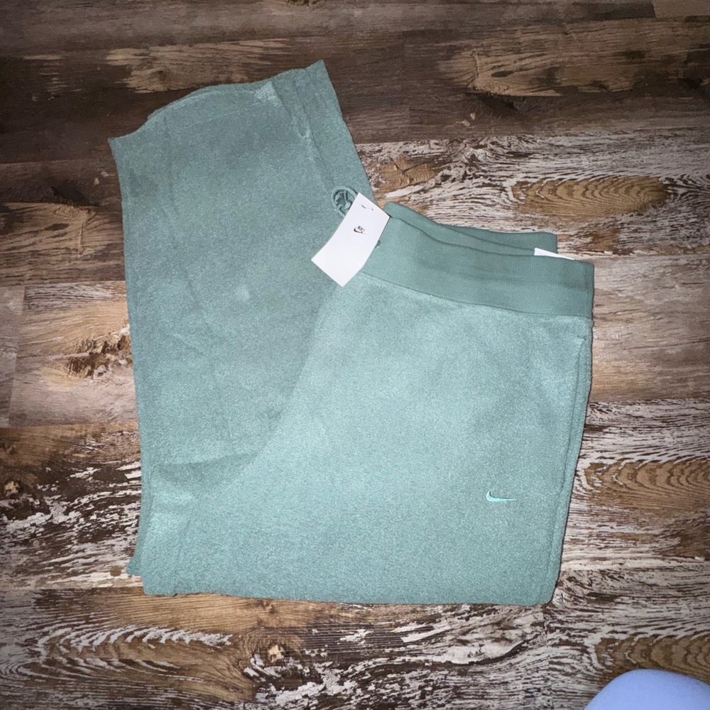 Nike Mint Green Joggers